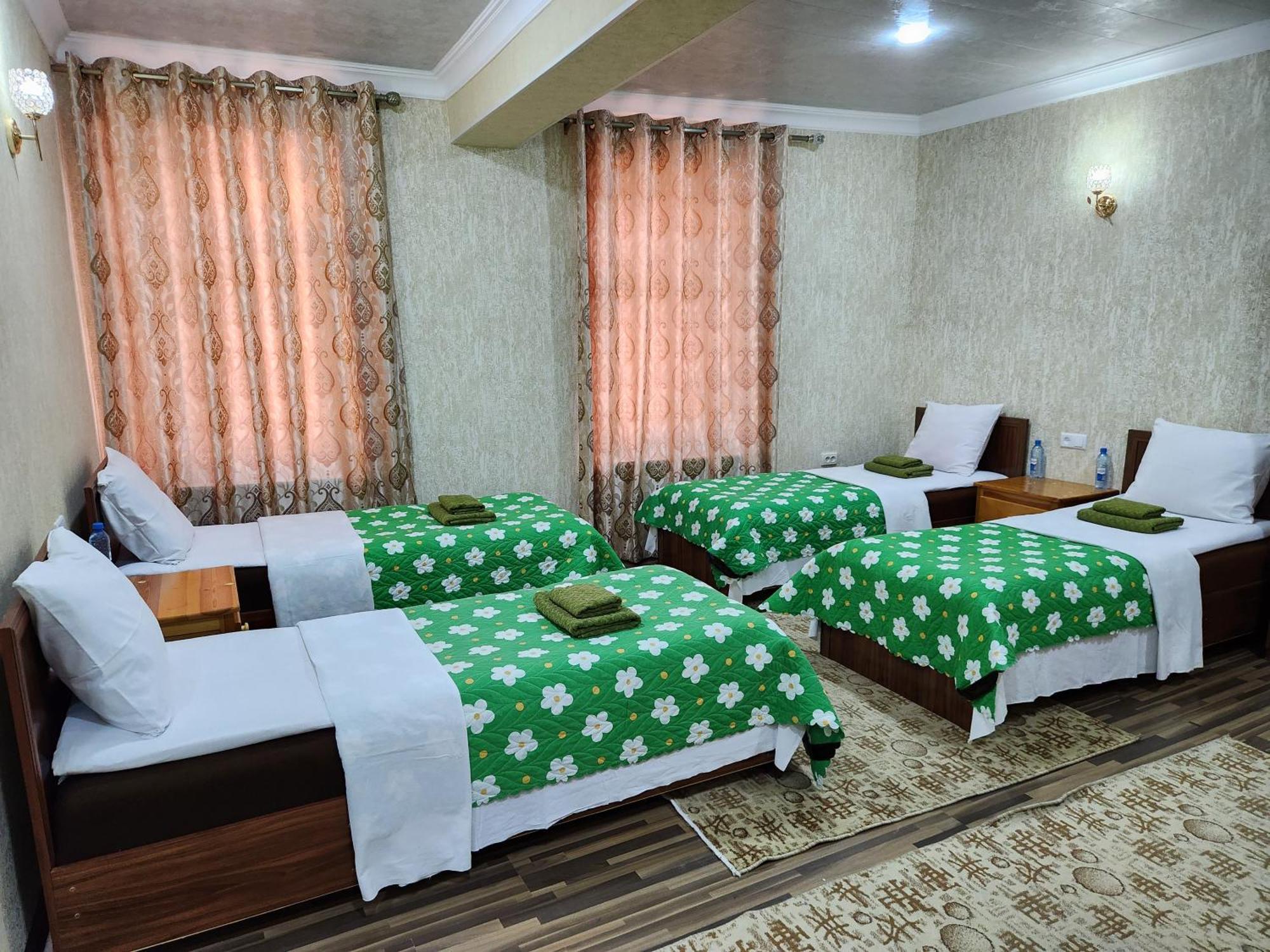 サマニ ブハラ Bed & Breakfast エクステリア 写真
